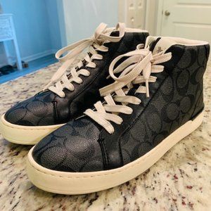 Clip High Top Sneaker 😎